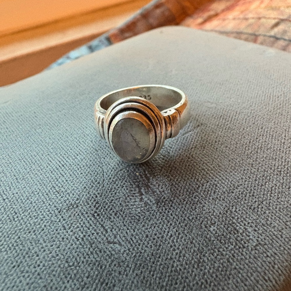 Elegant Silver Ring  with moonstone
